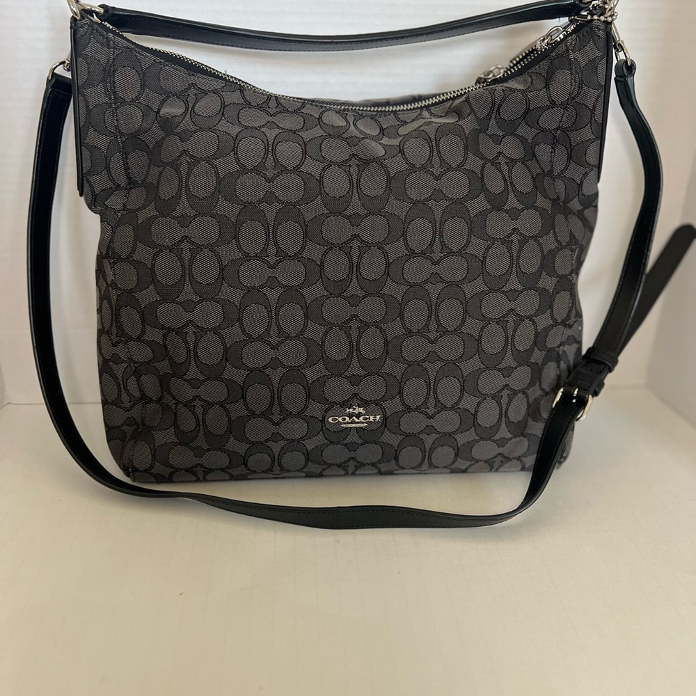 NWOT Coach  Signature Celeste Hobo Bag In Black And Grey Canvas F58327